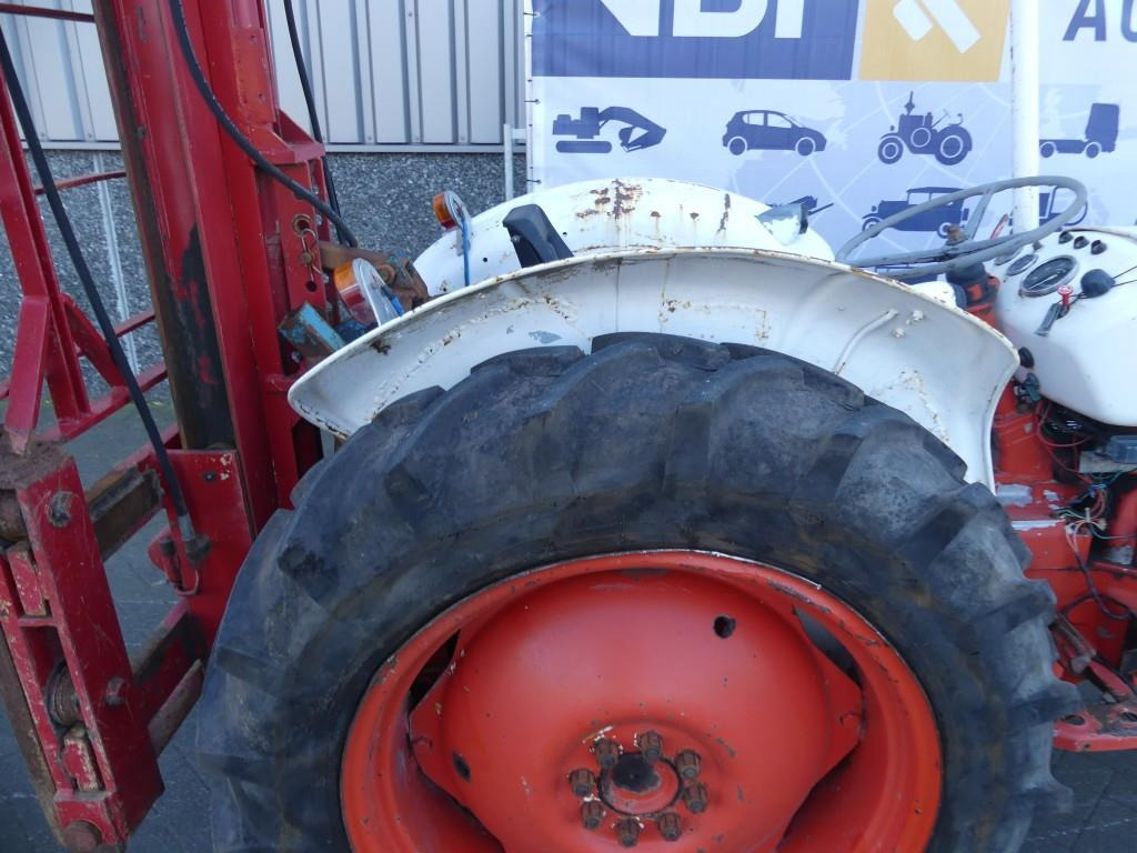 Tractor David Brown 885