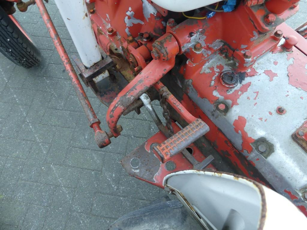 Tractor David Brown 885