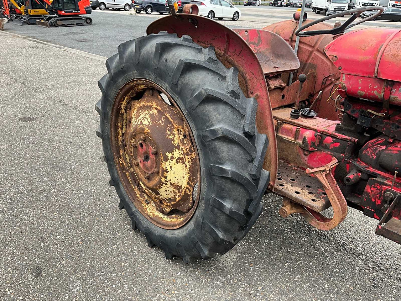 Tractor David Brown 950