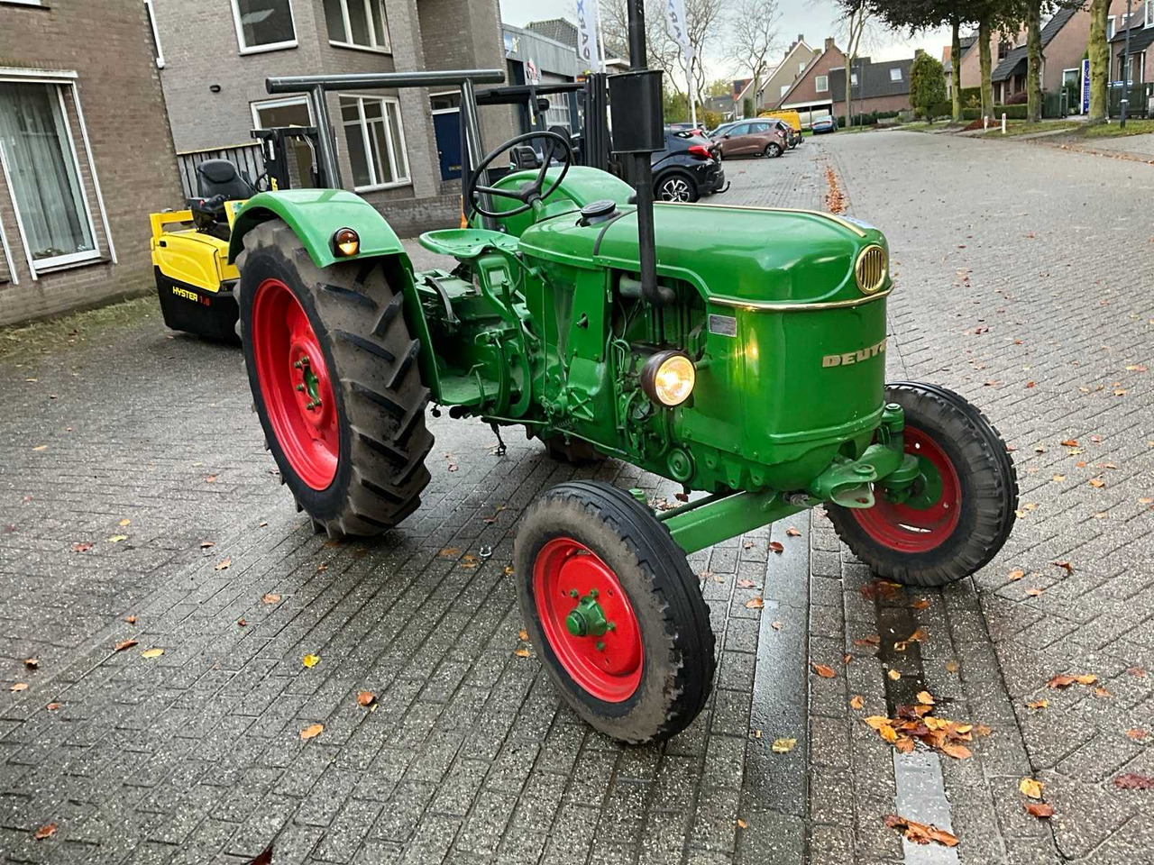 Tractor Deutz D30-NG/NFG