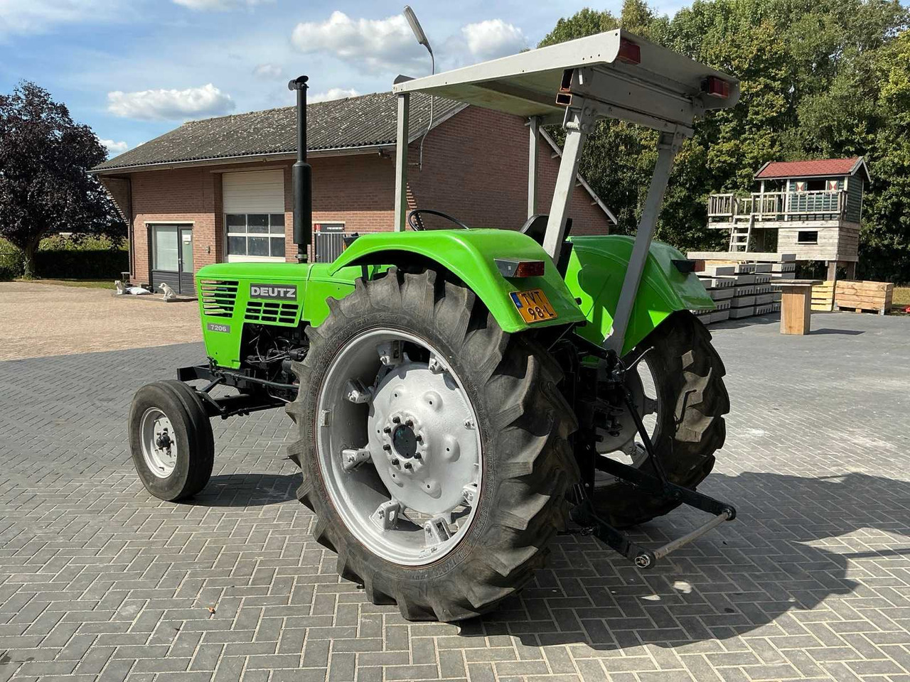Tractor Deutz D6806