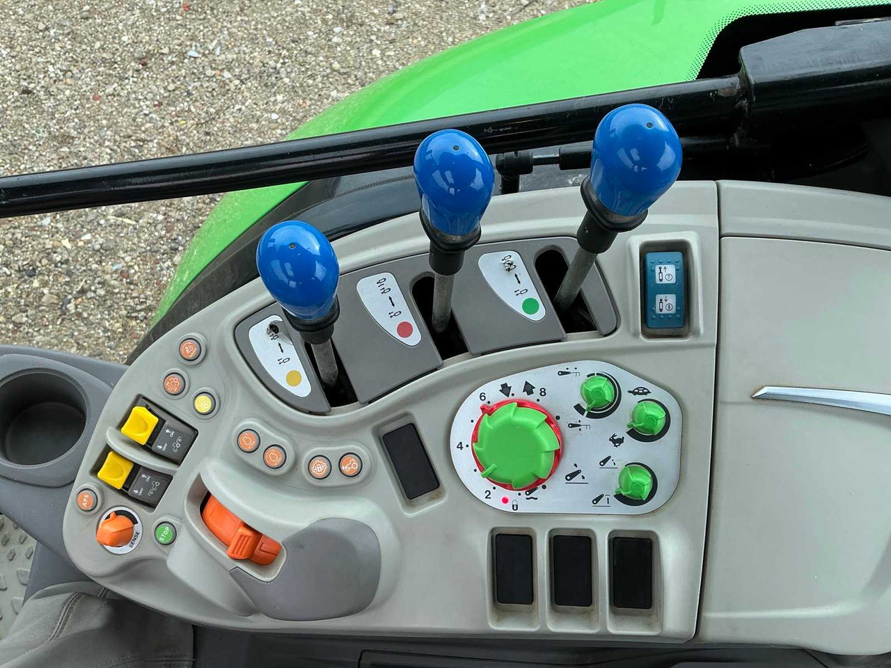 Tractor Deutz-Fahr 6115C