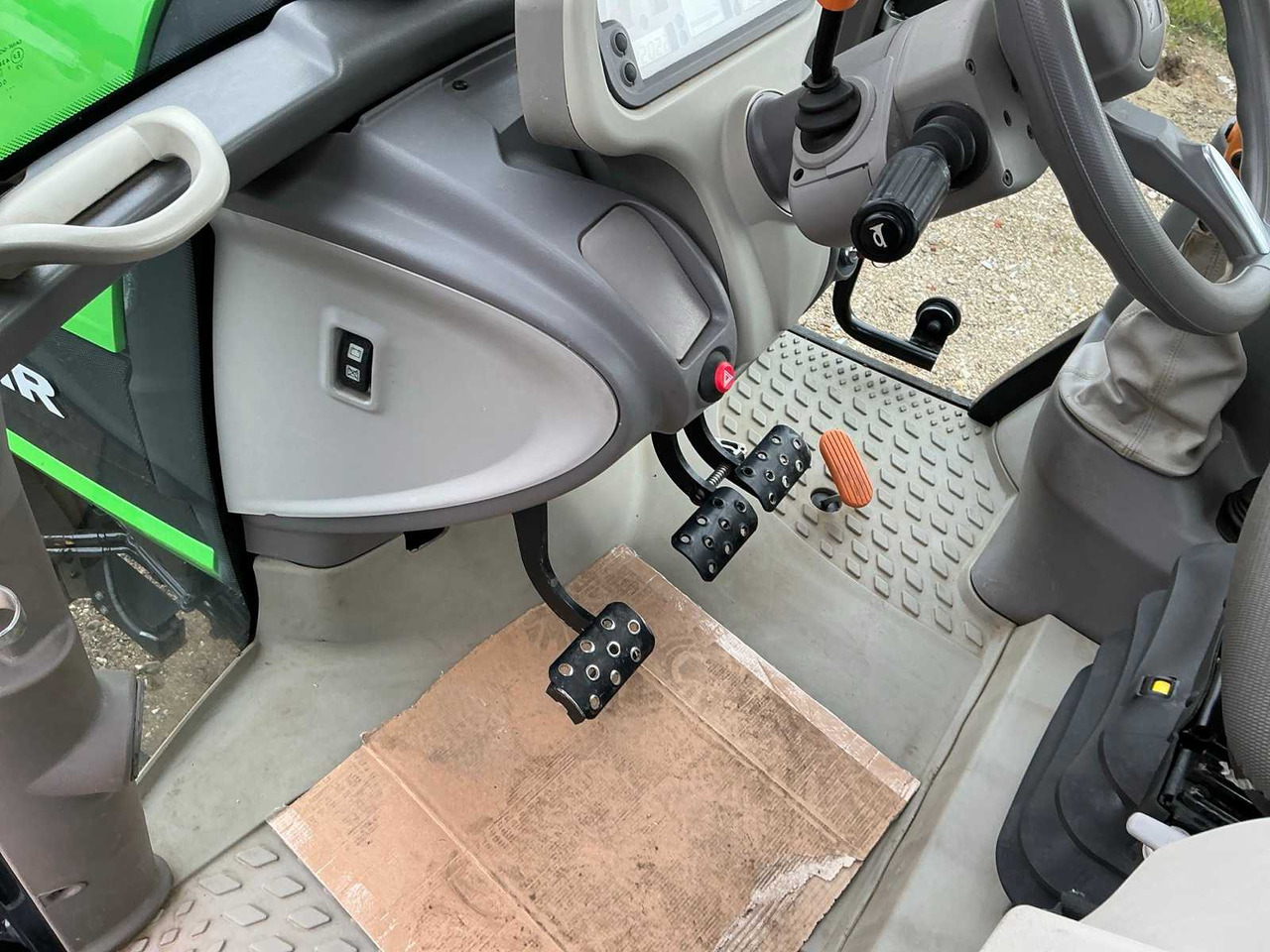 Tractor Deutz-Fahr 6115C