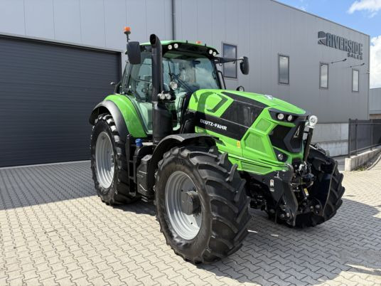 Tractor Deutz-Fahr AGROTRON 6215 TTV