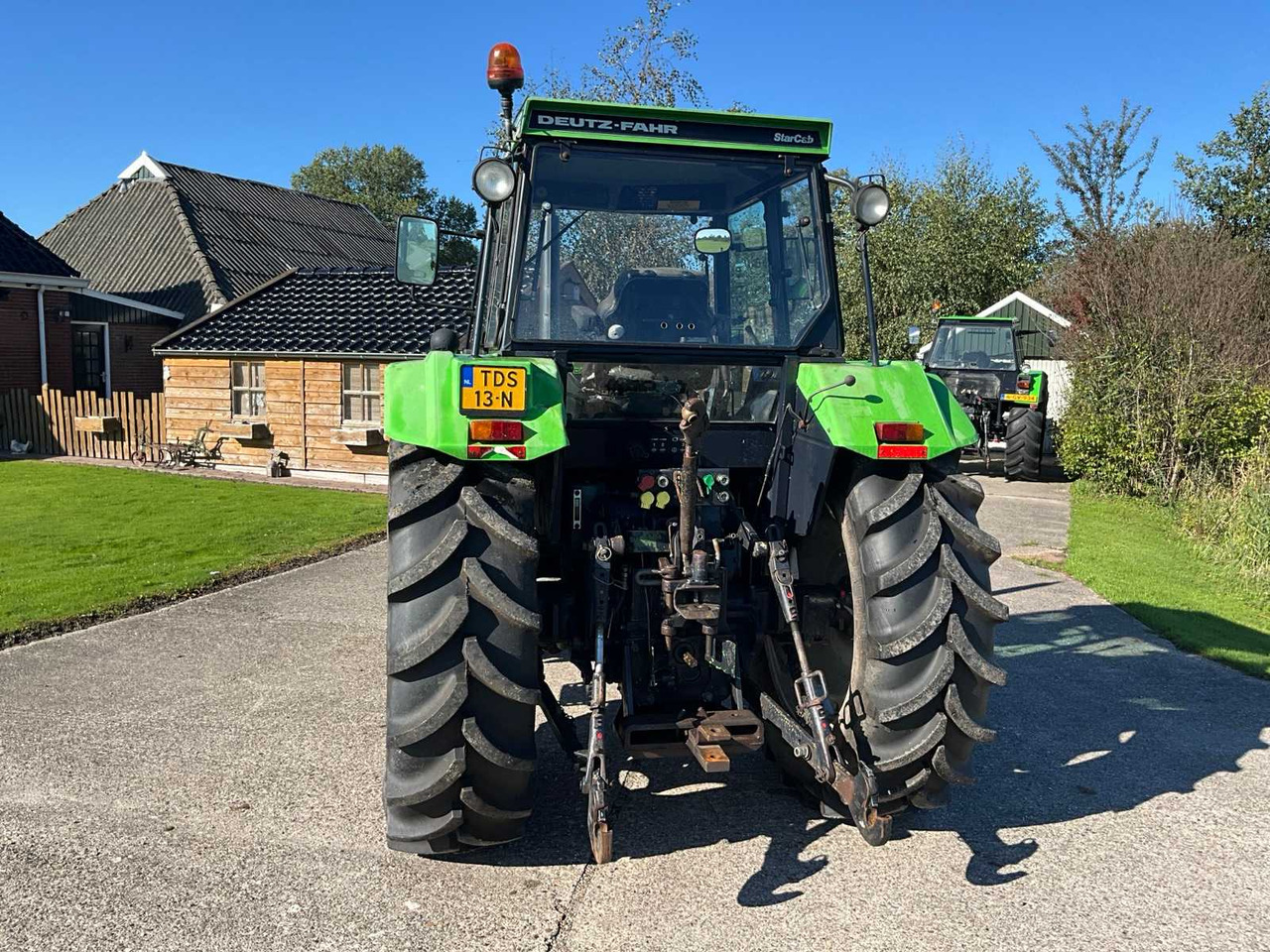 Tractor Deutz-Fahrenheit AgroPrima 4.31
