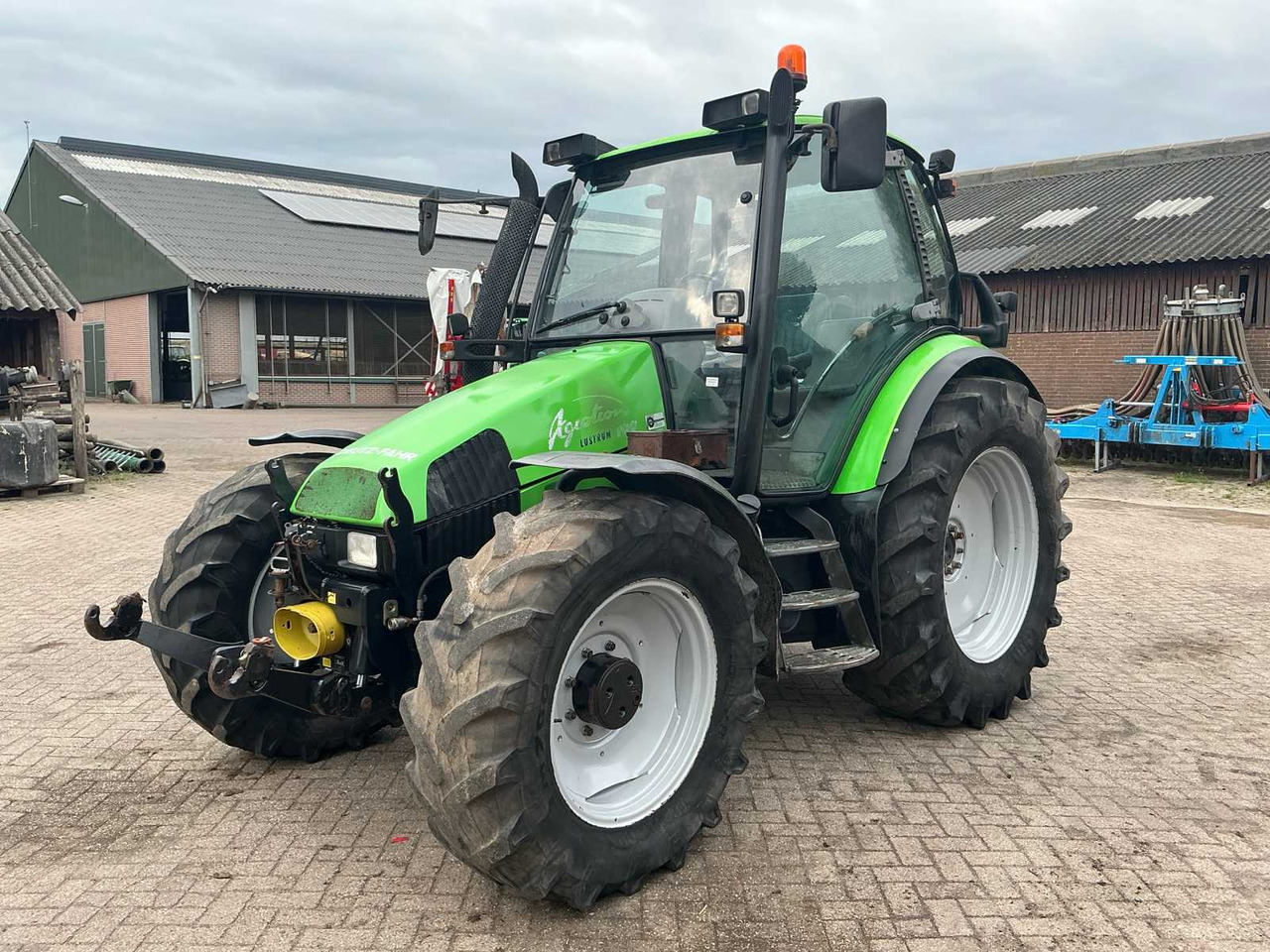 Tractor Deutz-fahr Agrotron 100