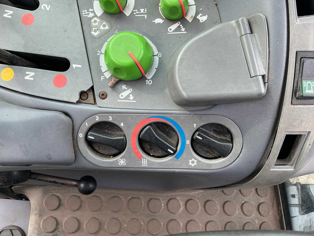 Tractor Deutz-fahr Agrotron 100