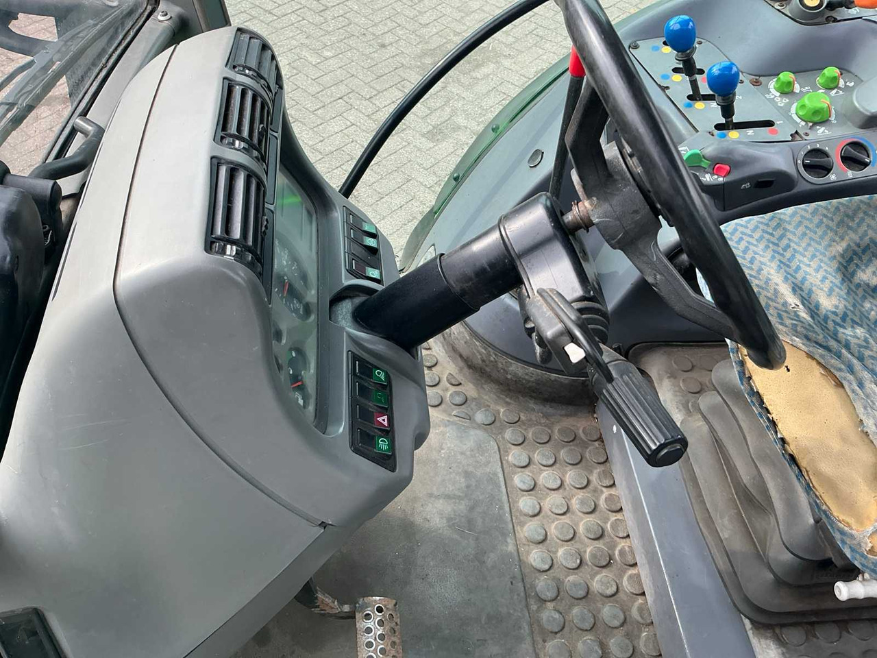 Tractor Deutz-fahr Agrotron 100