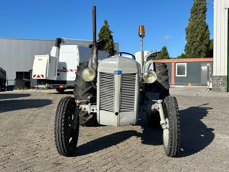 Tractor Diversen FERGUSON tractor