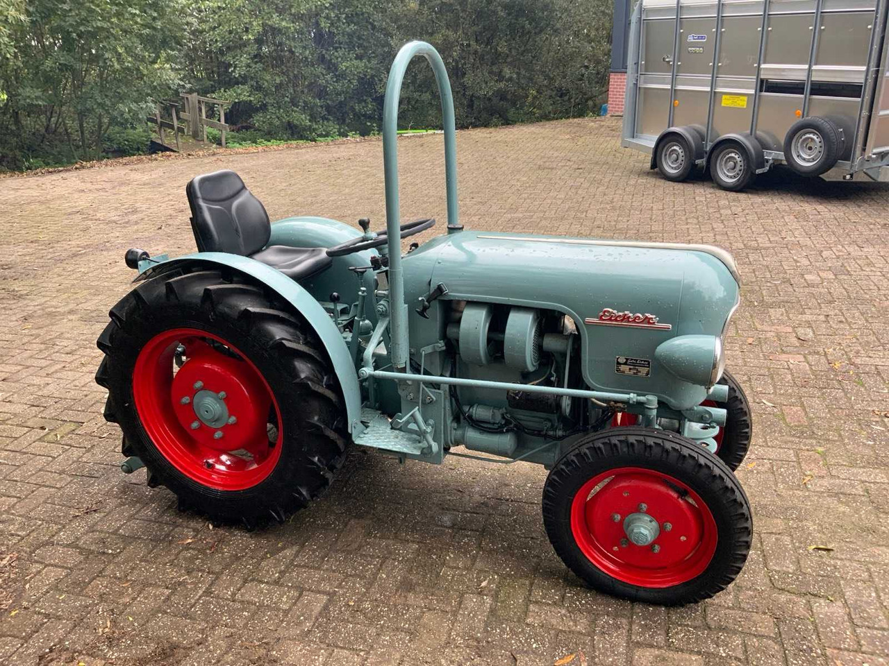 Tractor Eicher ES201