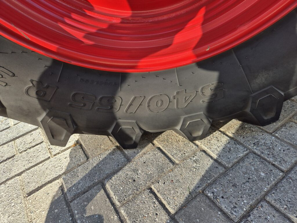 Tractor FENDT 310 vario