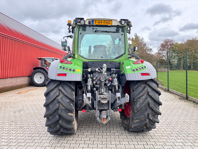 Tractor FENDT 513 Vario S4 PowerPlus