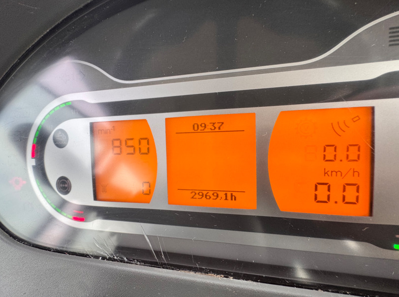 Tractor FENDT 513 Vario S4 PowerPlus