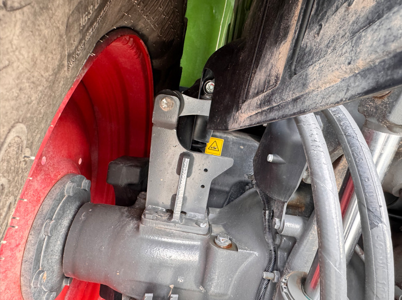 Tractor FENDT 513 Vario S4 PowerPlus