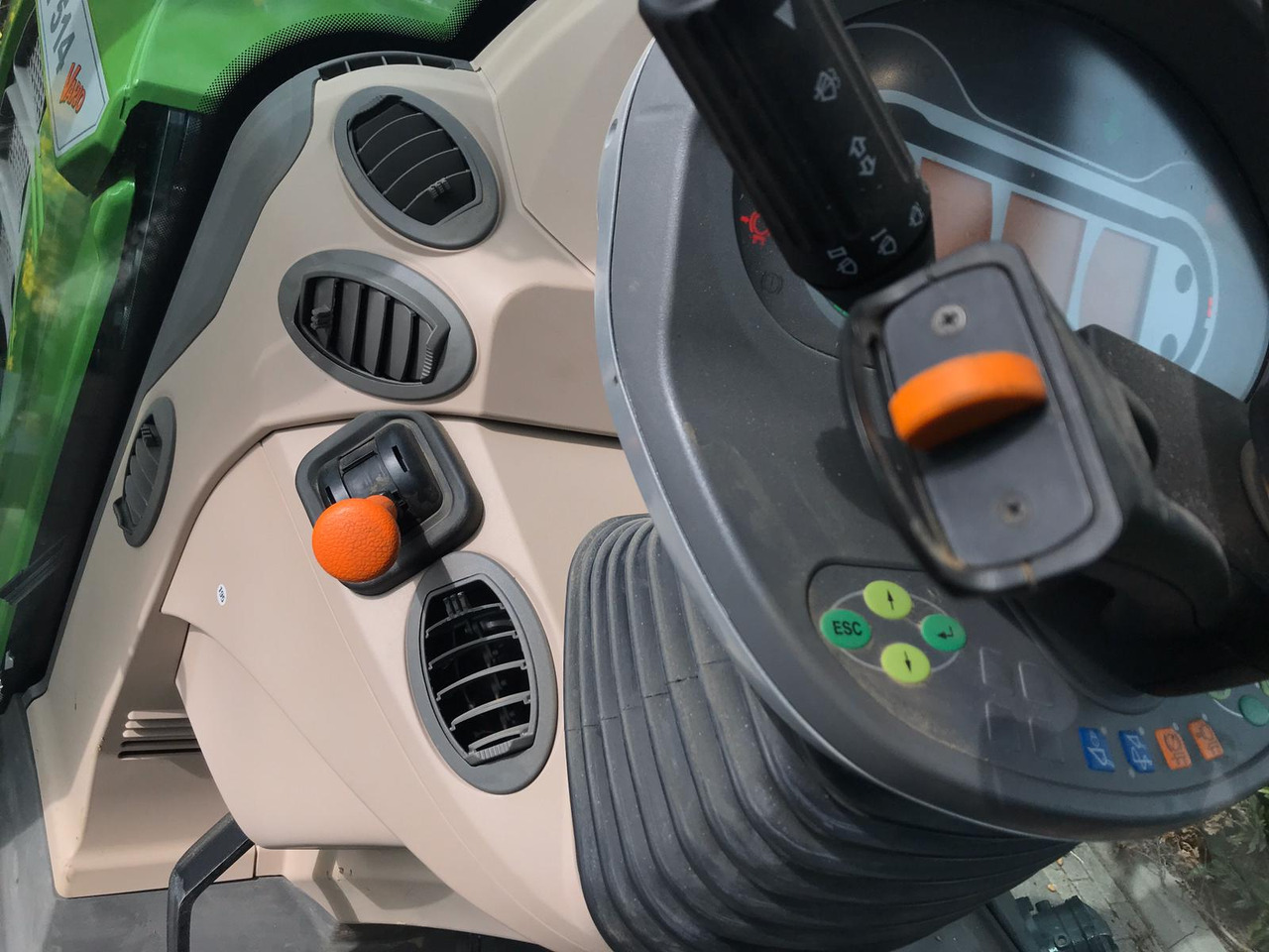 Tractor FENDT 514 Vario S4 ProfiPlus