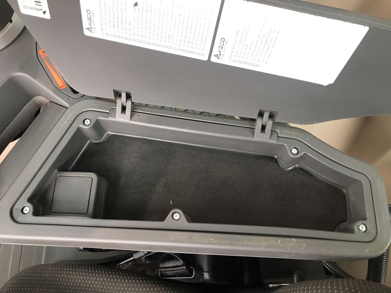 Tractor FENDT 720 Vario S4 PowerPlus