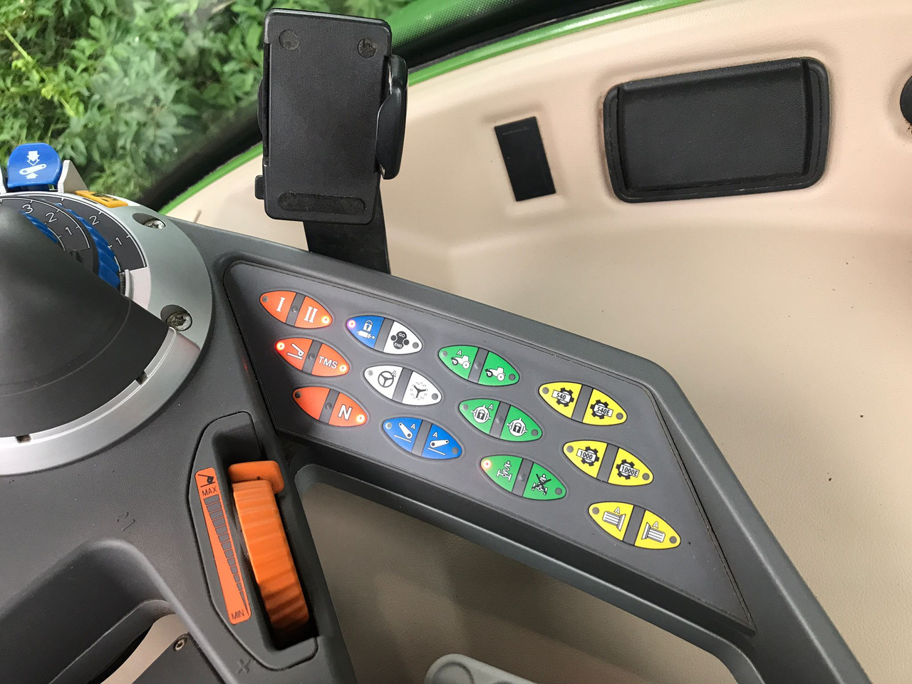 Tractor FENDT 720 Vario S4 PowerPlus