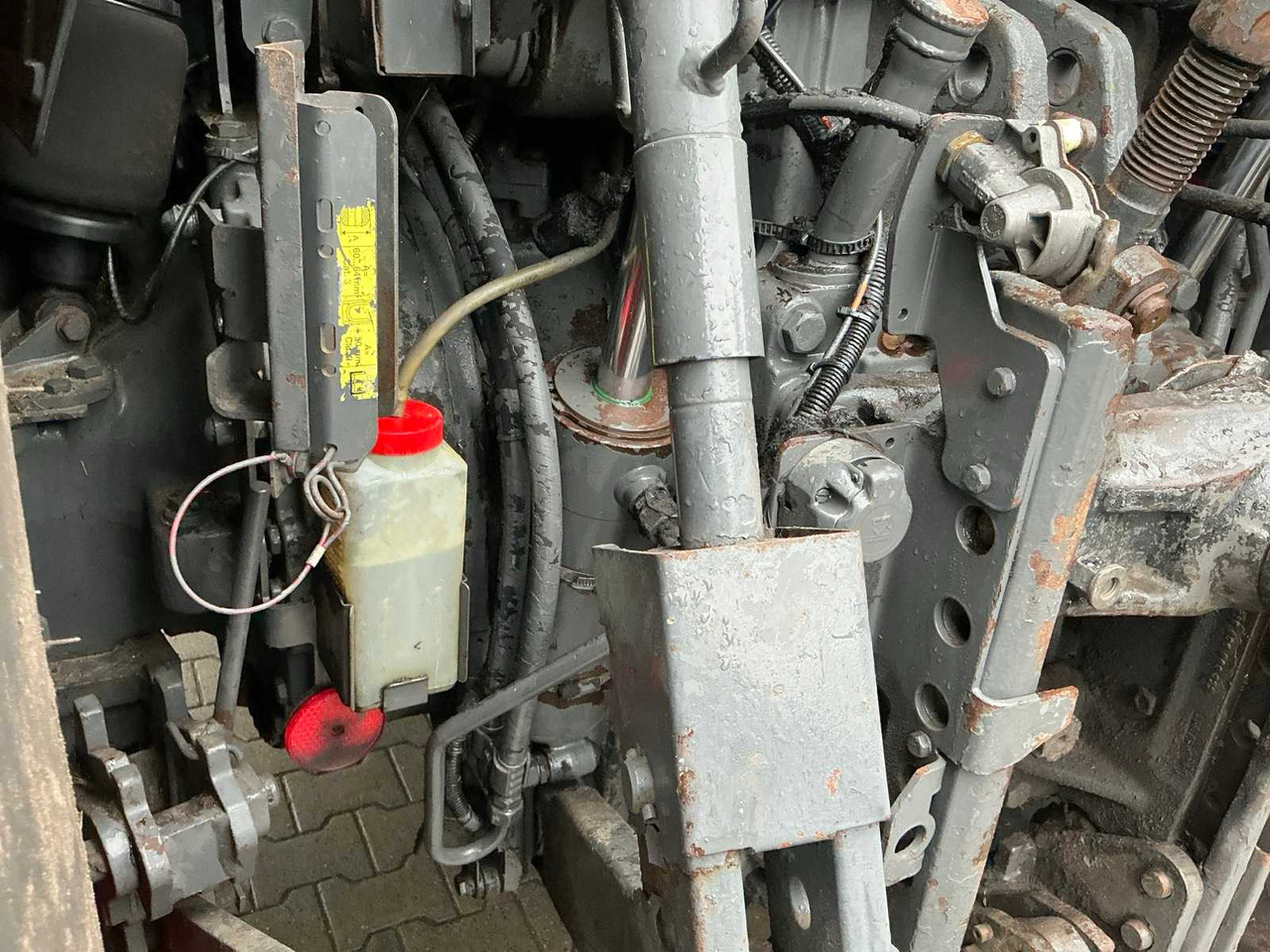 Tractor FENDT 934 VARIO ALL-WHEEL DRIVE AGRICULTURAL TRACTOR