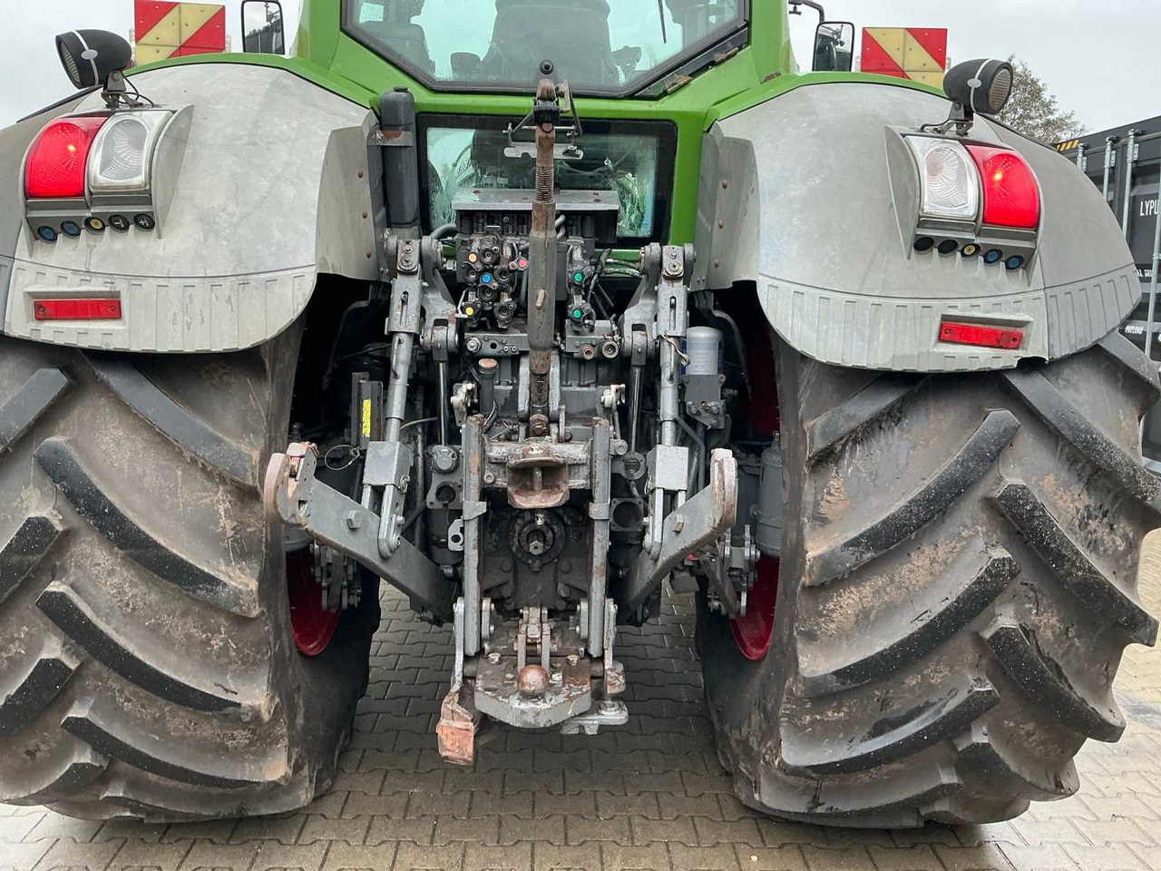 Tractor FENDT 934 VARIO ALL-WHEEL DRIVE AGRICULTURAL TRACTOR
