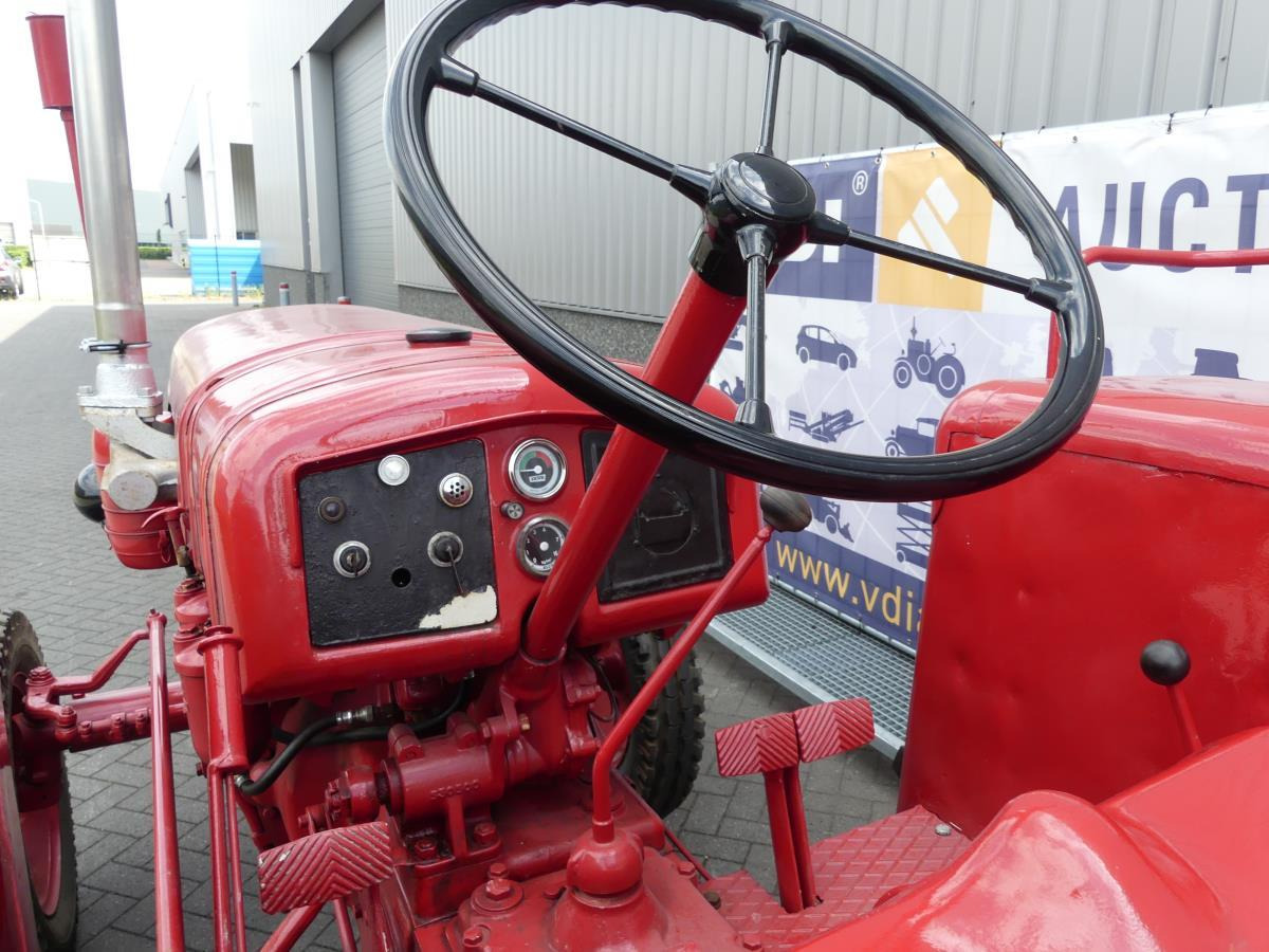 Tractor Fahr D45L