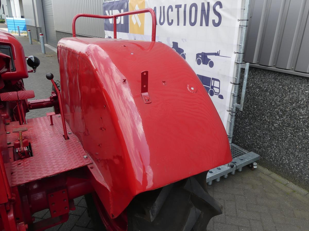Tractor Fahr D45L