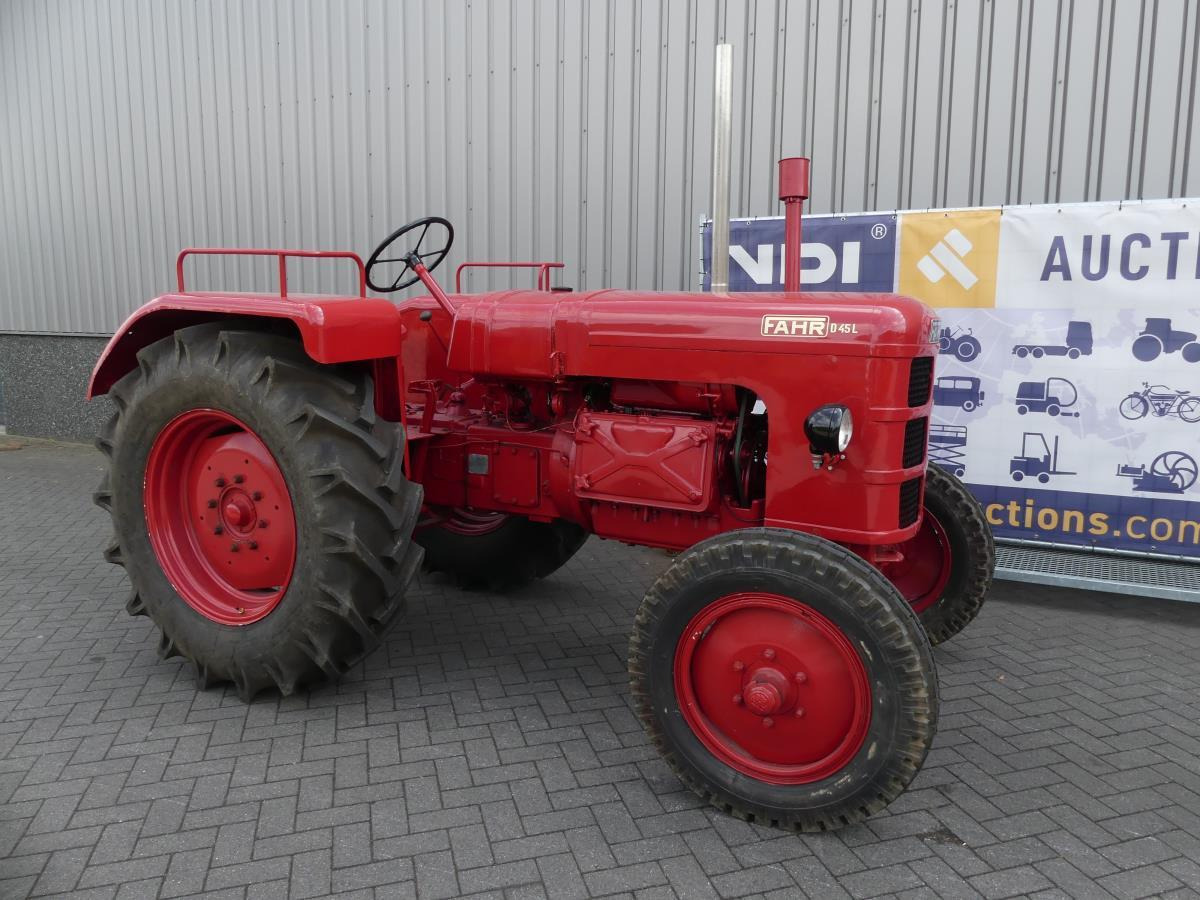 Tractor Fahr D45L