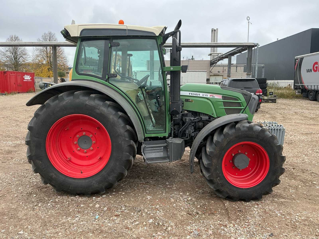 Tractor Fendt 210