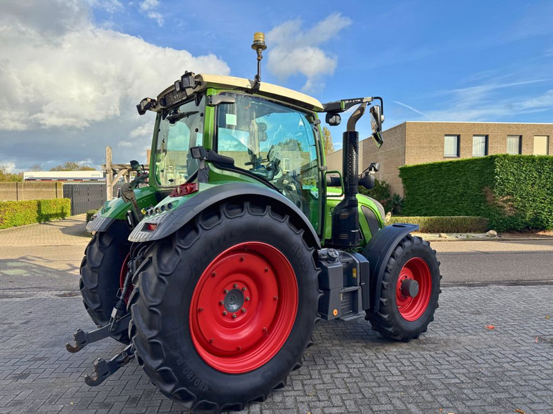 Tractor Fendt 513 Vario Power