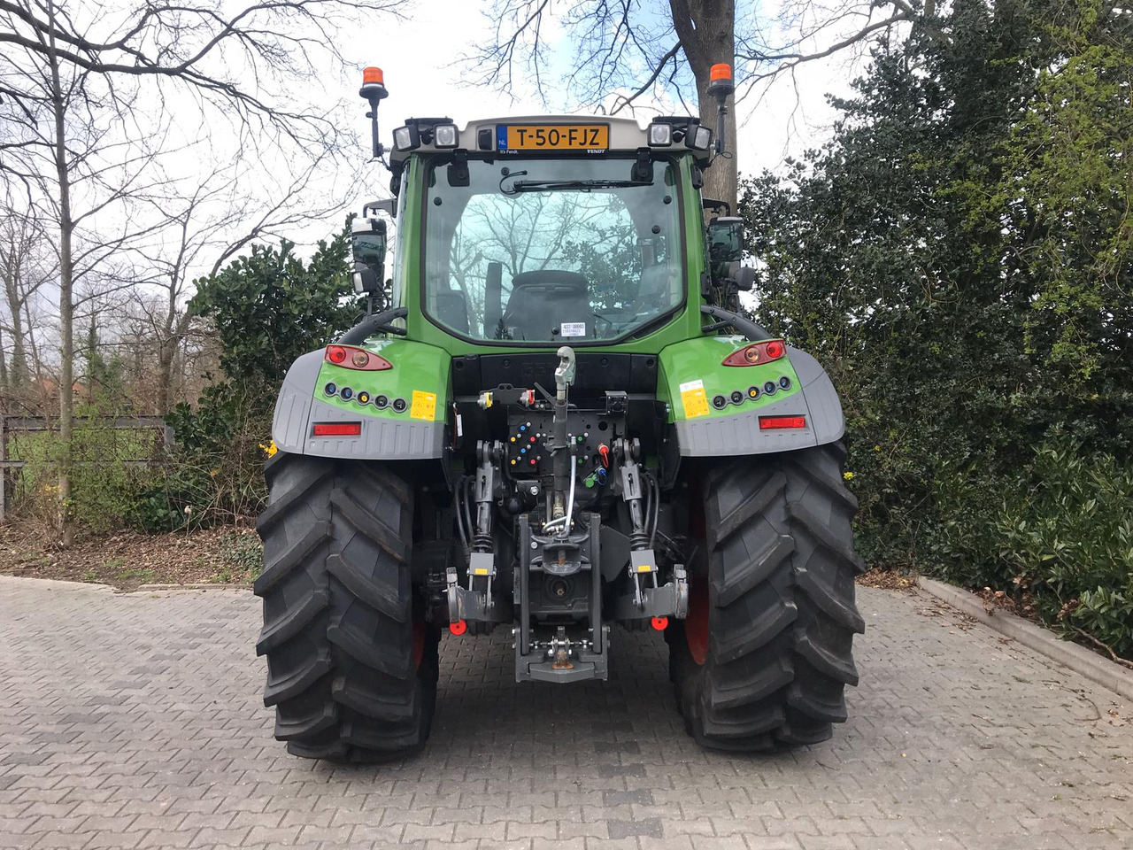 Tractor Fendt 514 Vario S4 ProfiPlus