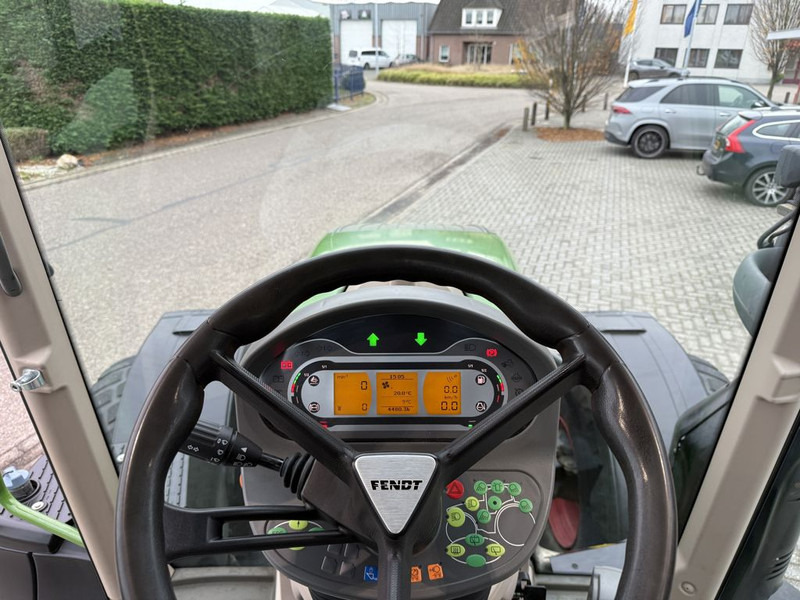 Tractor Fendt 516 Vario ProfiPlus