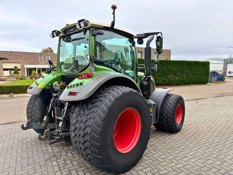 Tractor Fendt 516 Vario ProfiPlus