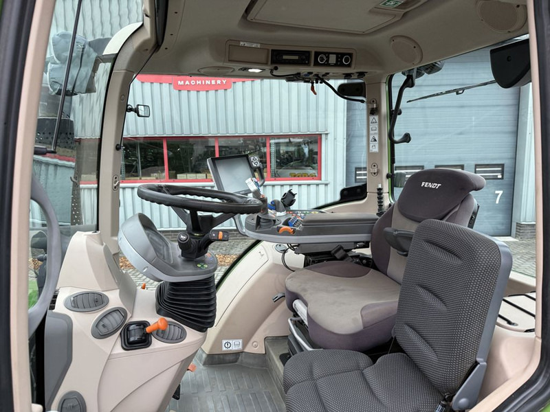 Tractor Fendt 516 Vario ProfiPlus