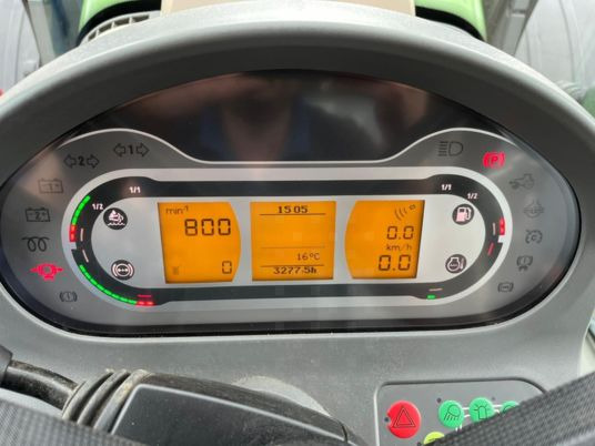 Tractor Fendt 720 S4 PROFI PLUS