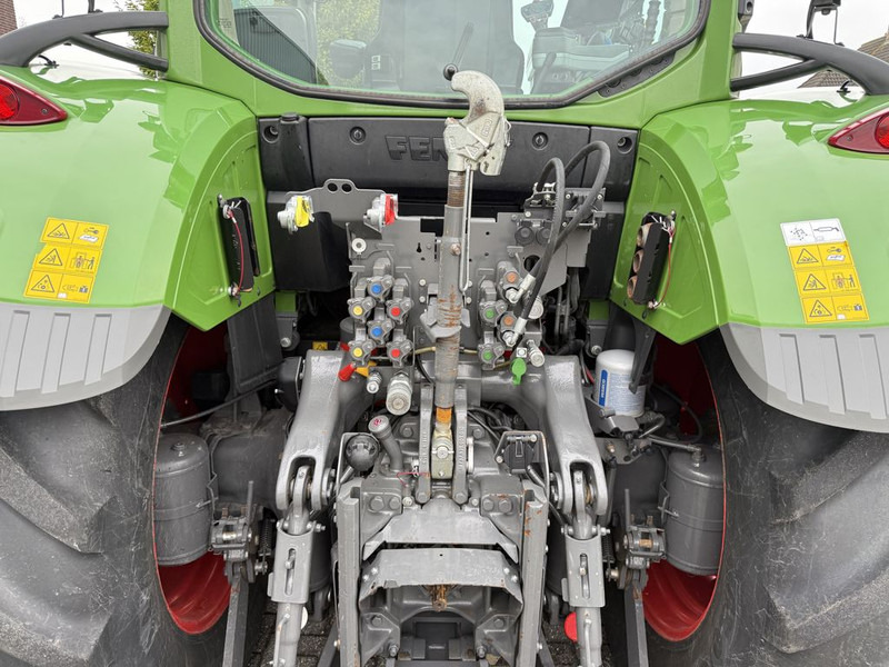 Tractor Fendt 720 S4 Vario Profi Plus