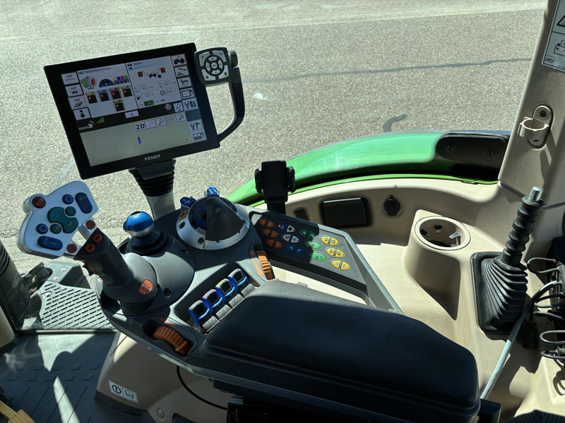 Tractor Fendt 724 S4 Profi Plus