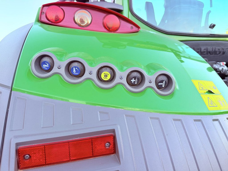 Tractor Fendt 724 S4 Profi Plus