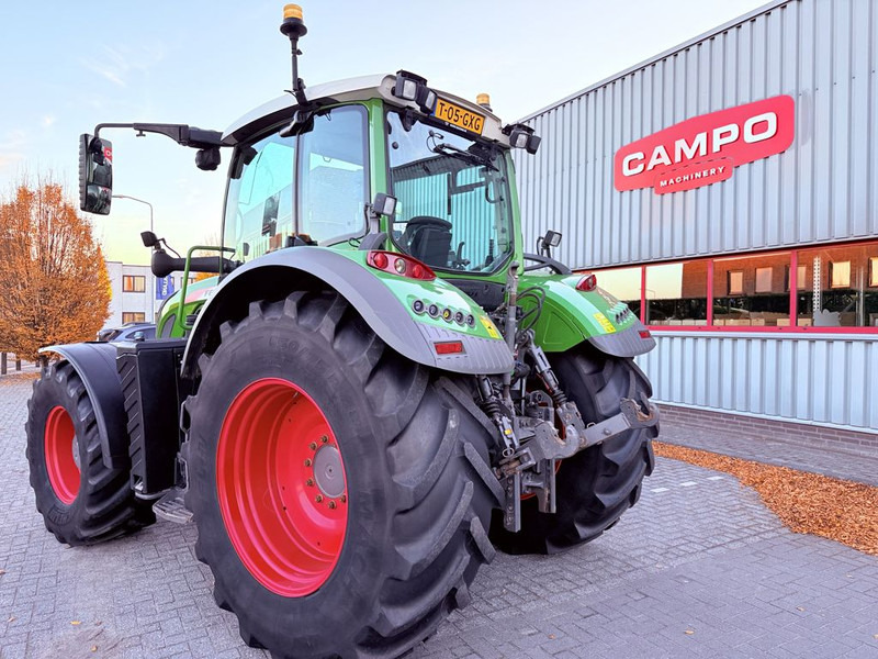 Tractor Fendt 724 S4 Profi Plus