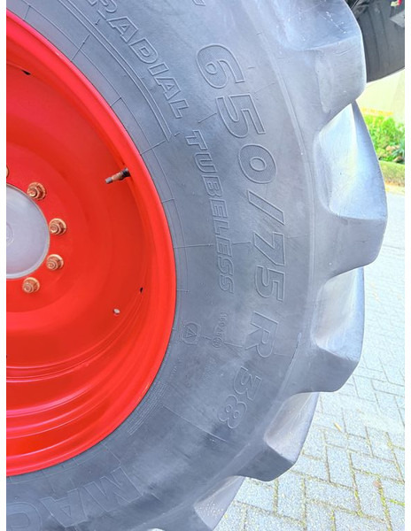 Tractor Fendt 724 S4 Profi Plus