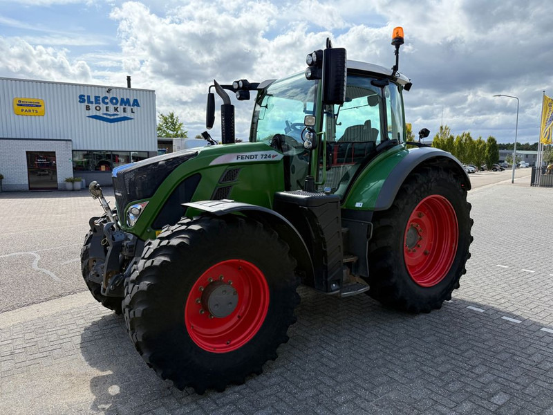 Tractor Fendt 724 S4 Profiplus