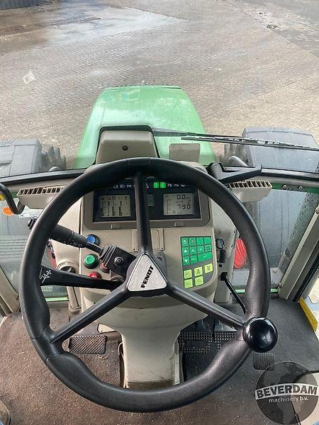 Tractor Fendt 820 Vario TMS