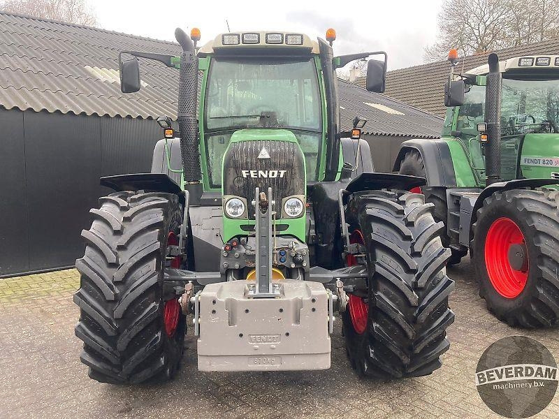 Tractor Fendt 820 Vario TMS