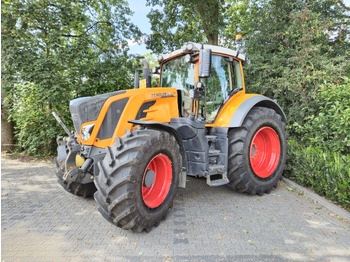 Tractor Fendt 828 Vario S4 ProfiPlus