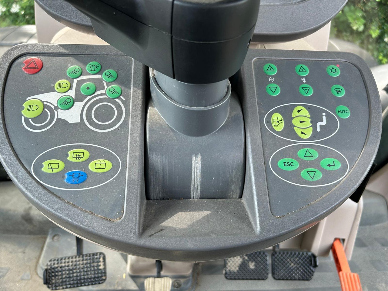 Tractor Fendt 828 Vario S4 ProfiPlus