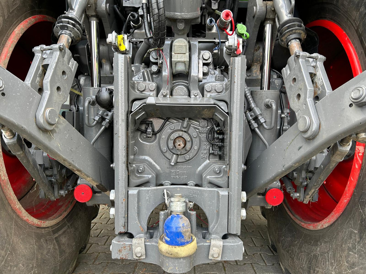 Tractor Fendt 828 Vario S4 ProfiPlus