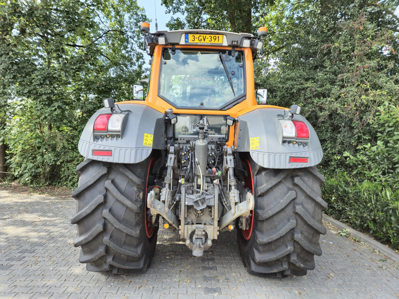 Tractor Fendt 828 Vario S4 ProfiPlus
