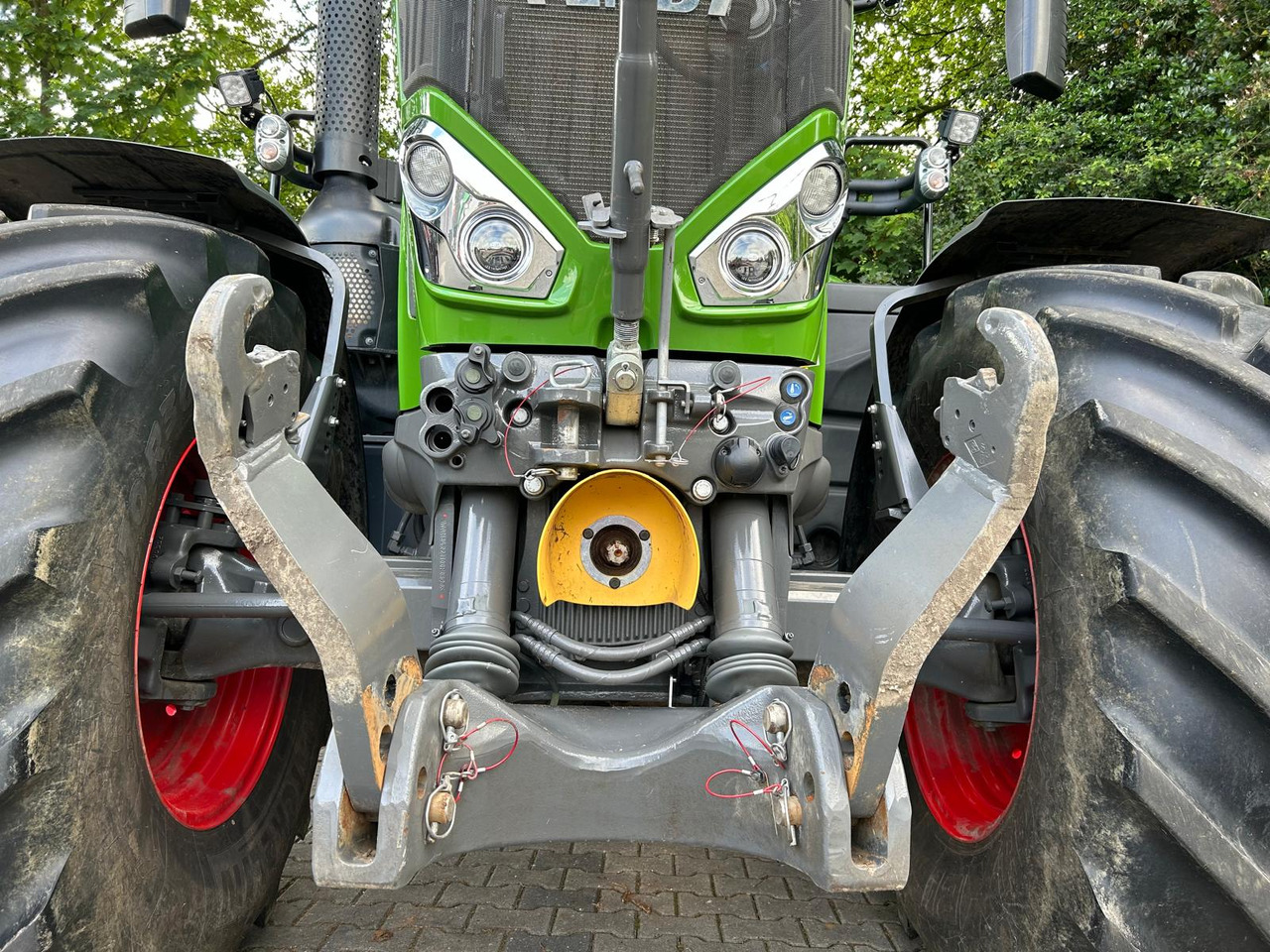 Tractor Fendt 828 Vario S4 ProfiPlus