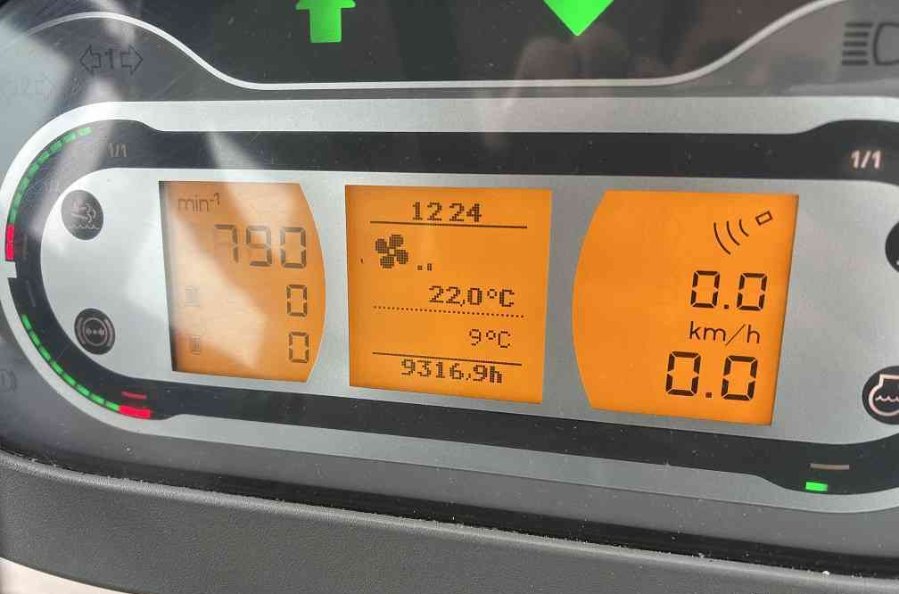 Tractor Fendt 828 profi plus, rtk