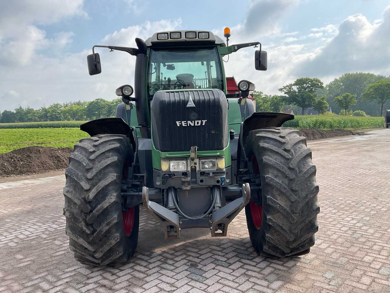 Tractor Fendt 916 Vario TMS