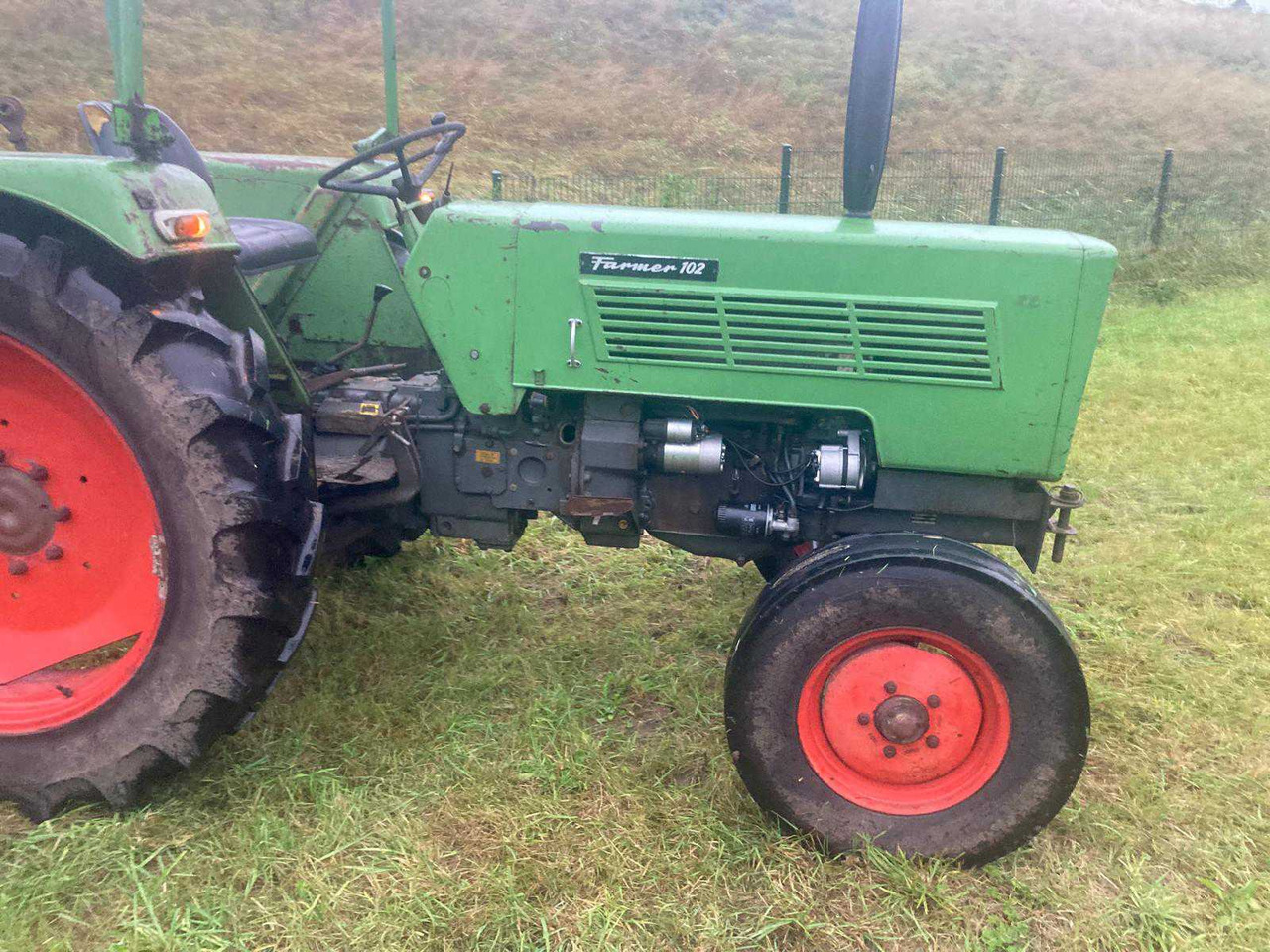 Tractor Fendt Farmer 102