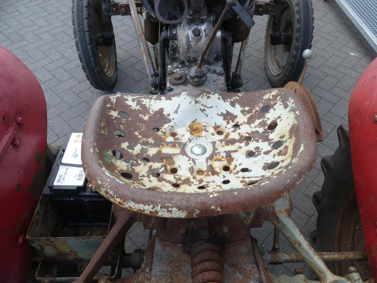 Tractor Ferguson TED